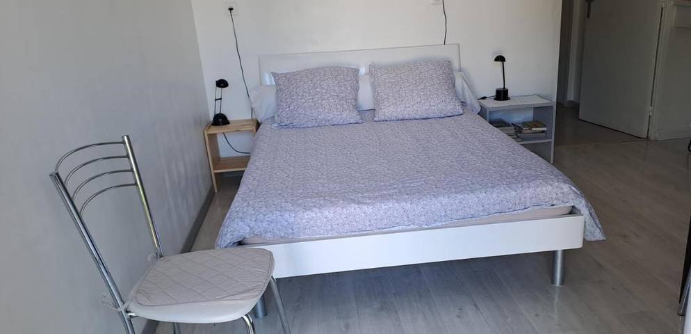 Location de vacances pour 2 personnes, avec jardin et vue à Carnoux-en-Provence - 2