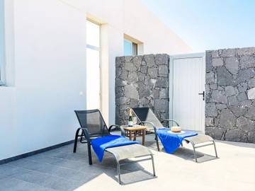 Villa voor 4 Personen in Central Costa Teguise, Teguise, Afbeelding 1