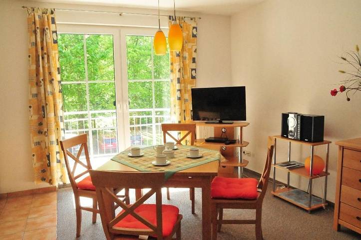 Ferienwohnung für 2 Personen, mit Balkon in Nienhagen - 2