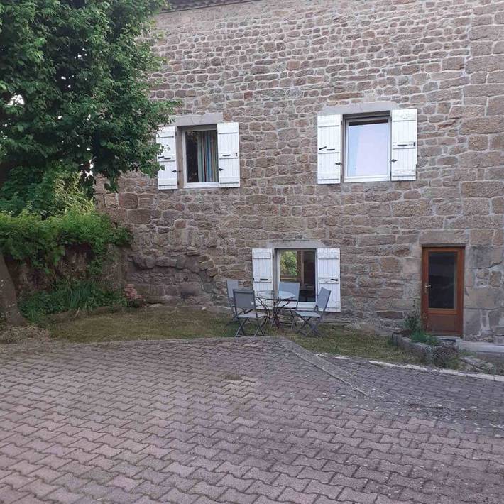 Gîte pour 6 personnes, avec terrasse
