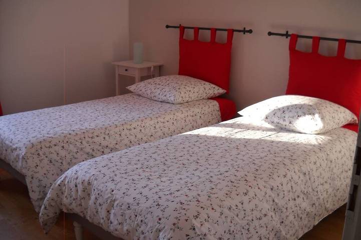 Location de vacances pour 6 personnes, avec jardin, animaux acceptés dans Le Gardon A Collias Collias - 3