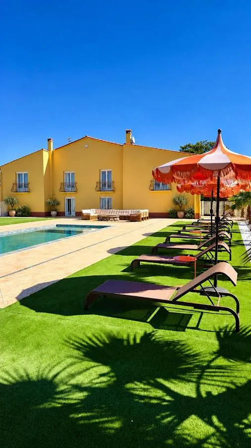 Villa pour 15 personnes, avec piscine ainsi que vue et jardin - 1