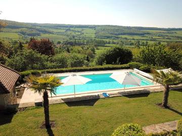 Cottage pour 2 personnes, avec jardin ainsi que vue et piscine à Montoillot