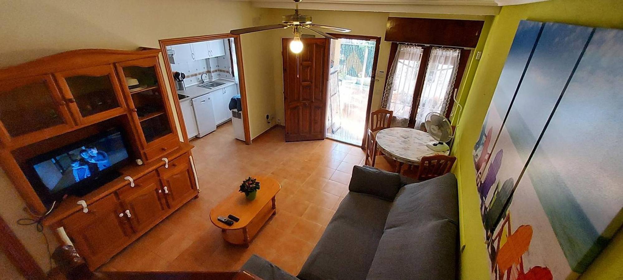 Bungalow 'Iratxe en Santa Pola' con terraza privada, Wi-Fi y aire acondicionado in Santa Pola, Costa Blanca