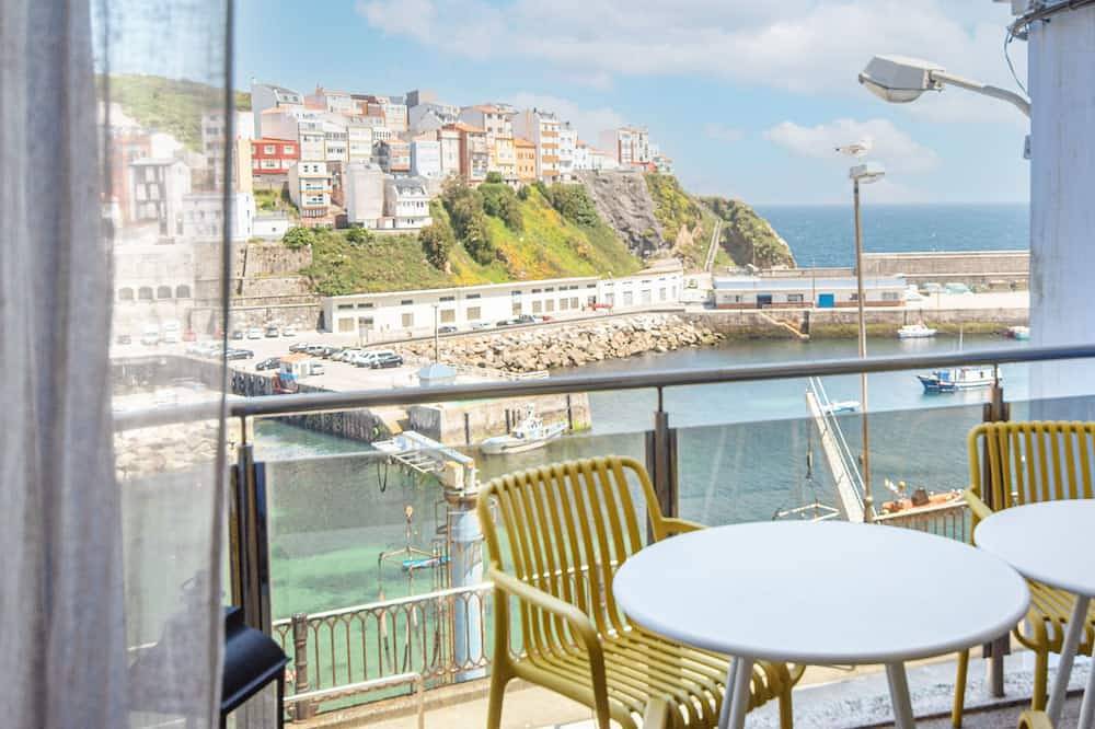Entire apartment, Ag Apartment Porto de Mar Malpica, 250m from the beach in Malpica de Bergantiños, Costa da Morte