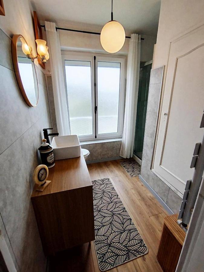 Location de vacances pour 4 personnes, avec jardin et vue à Le Vivier-sur-Mer - 4