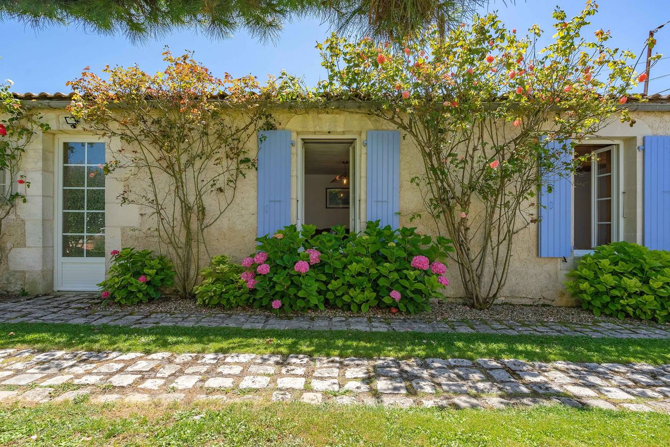 Casa vacacional 'La Desirade' con piscina privada sin calefacción, terraza y Wi-Fi in Saint-Agnant, Region de Rochefort