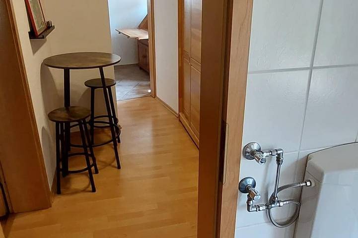 Appartement entier, Cozy studio in a preferred location in Ediger-Eller, Cochem-Zell