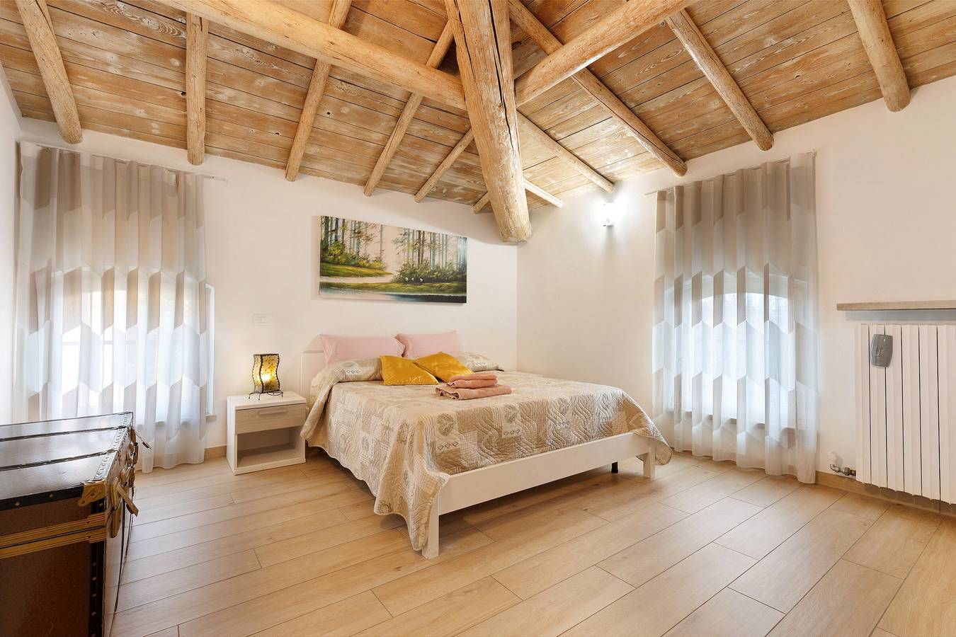 Ganze Wohnung, Ferienwohnung 'Pozzo Dei Desideri Nicole' mit Wi-Fi und Klimaanlage in Castelnuovo del Garda, Gardasee-Berge