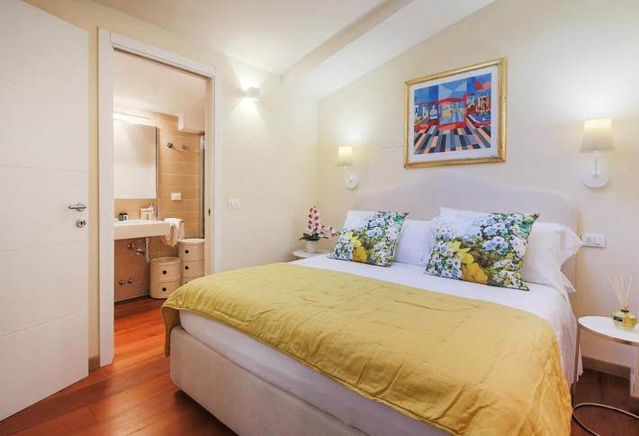 Gîte pour 4 personnes, avec terrasse dans Port de Sant Ambrogio - 2