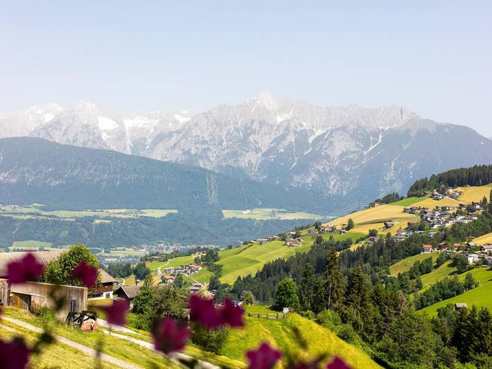 Chalet avec vue de rêve in Alpes de Tux, Kolsassberg