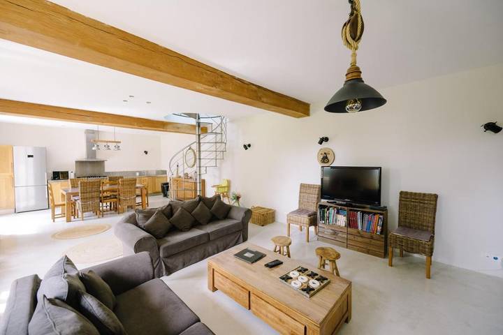 Location de vacances pour 8 personnes, avec jardin, adapté aux familles à Saint-Jouin-Bruneval - 4