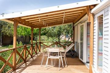 Caravane pour 6 Personnes dans Le Muy, Région de Draguignan, Photo 1
