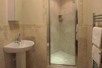 Glamping for 8 People in Herefordshire, West Midlands, Photo 3