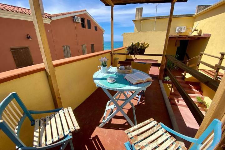 Appartamento per 3 persone, con panorama e balcone nonché giardino in San Giovanni di Sinis