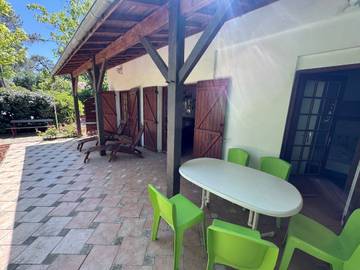 Villa pour 4 Personnes dans La Teste-de-Buch, Bassin d'Arcachon, Photo 2