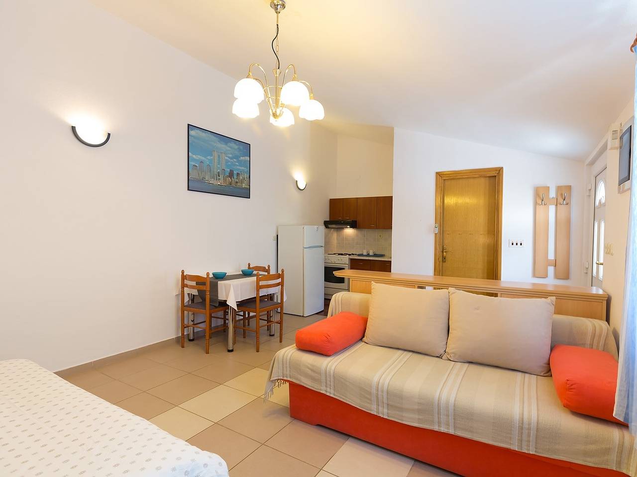 Ganze Wohnung, Charmantes Bungalow mit Terrasse - Haustierfreundlich in Poreč, Grad Poreč