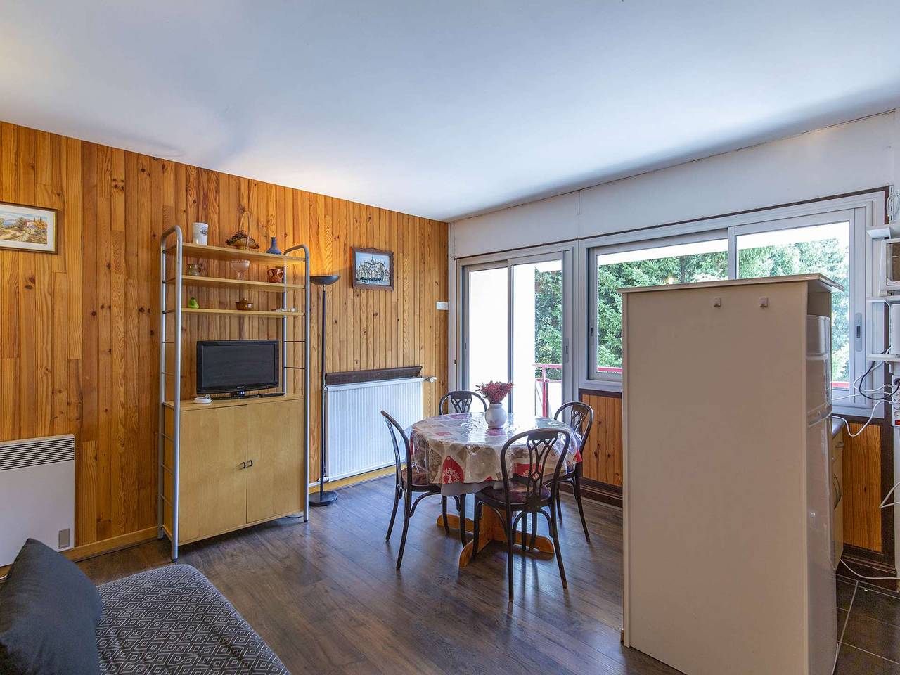 Apartamento entero, Apartamento T2 luminoso, cerca de las pistas, 6 pers, residencia con ascensor in Gourette, Eaux-Bonnes