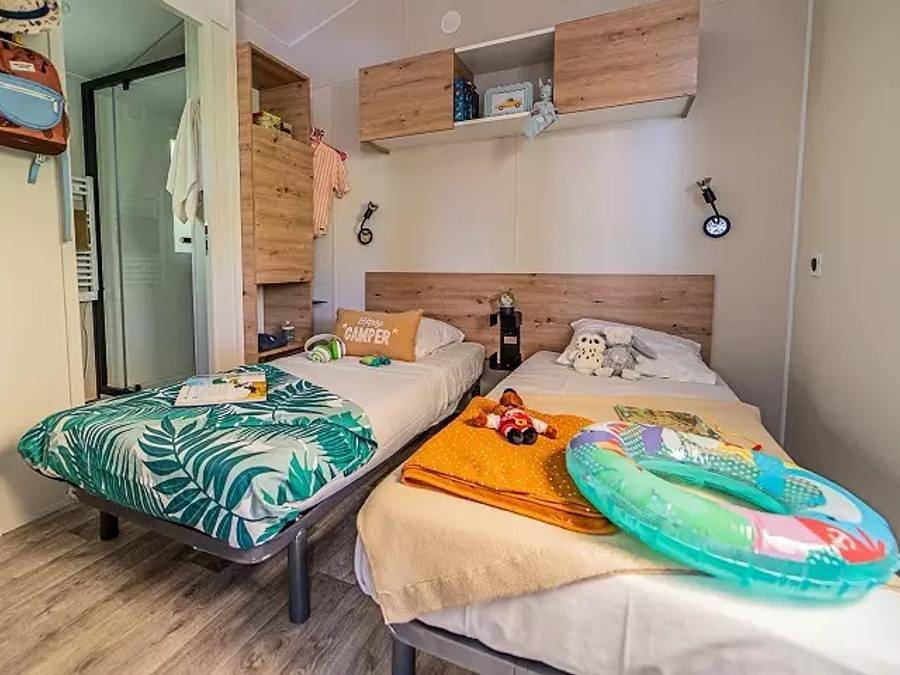 Camping l'Océan - Mobilhome 4 personas - Duo Premium 3 Habitaciones 4 Personas Jacuzzi + Aire Acondicionado + Tv in Brem-sur-Mer, Valle del Loira