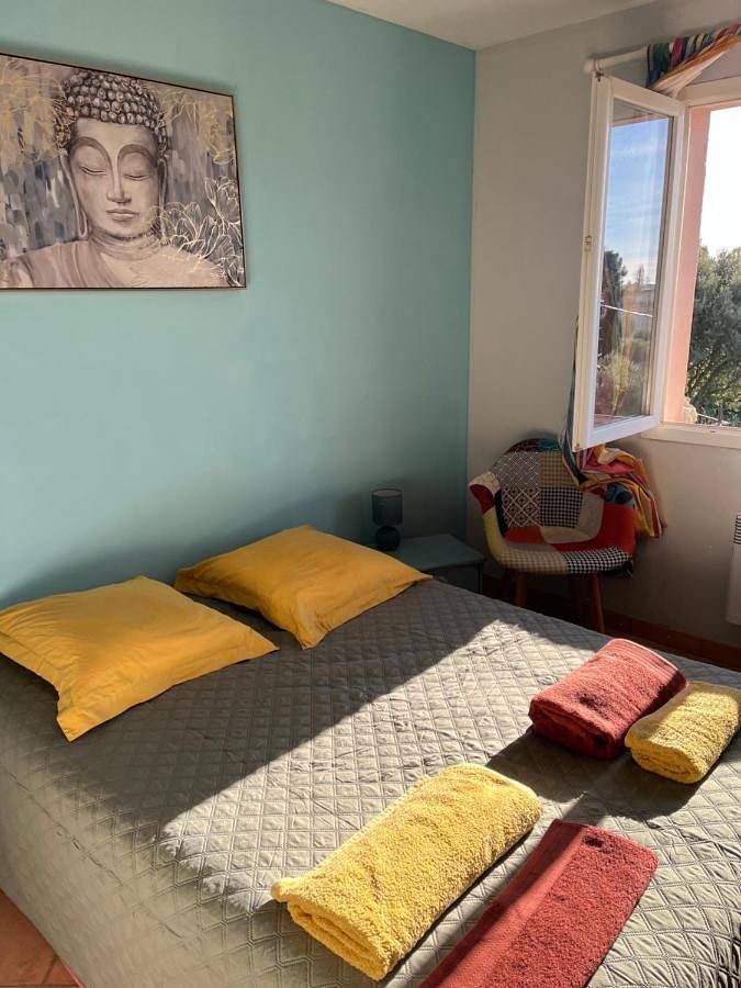 Chambre d’hôte pour 2 personnes, avec terrasse et vue à Toulon