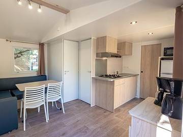 Static Caravan for 4 People in Seget Vranjica, Croatian Adriatic, Photo 4