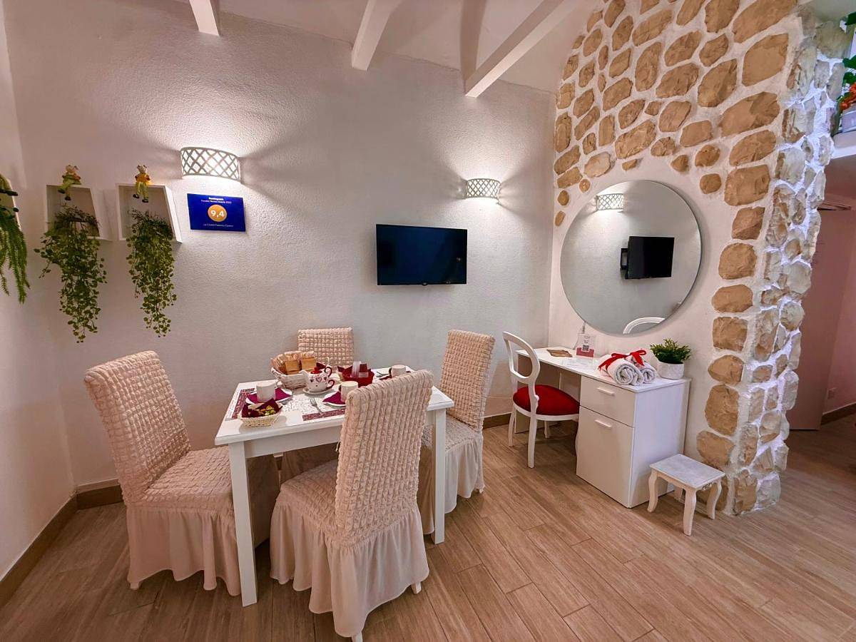 Appartamento intero, Apartment in Palermo, Provincia di Palermo