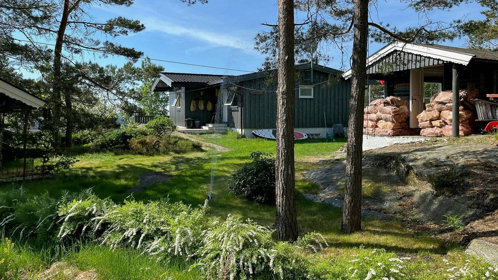 Geräumige Hütte mit Nebengebäude am Drøbaksundet in Frogn