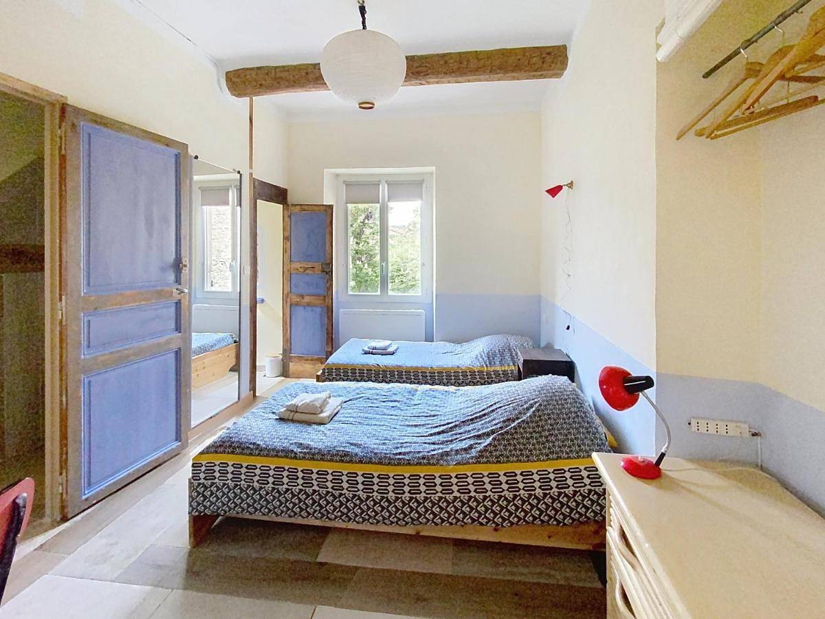 Appartement entier, Résidence Verdi - Appartements meublés en centre ville in Bédarieux, Région de Béziers