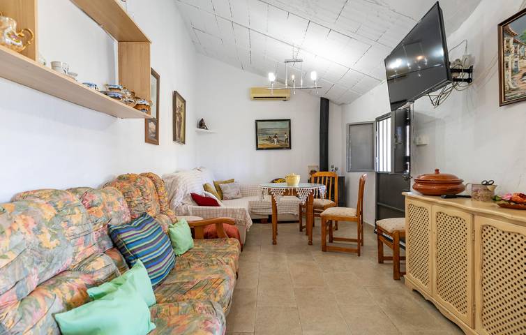 Apartamento con vistas al mar, piscina, aparcamiento y aire acondicionado - 2 km de Daimalos Vados in Canillas de Albaida, Provincia de Málaga