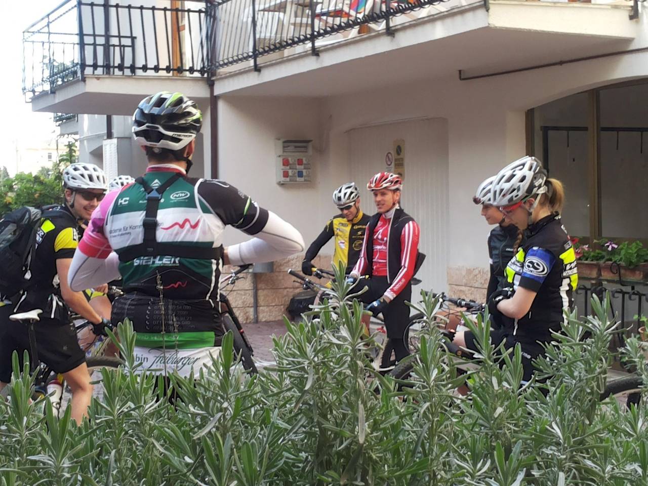 Apartamento entero, Einzimmerwohnung mit Wasserblick in Pietra Ligure, Pietra Ligure Municipio