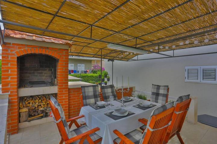 Maison d’hôte pour 15 personnes, avec jardin et jacuzzi à Split - 3