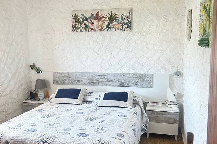 Terrace with dreamy sunsets over the sea! ( Cin code It111071C2000T8749) in Spiaggia di Cala Sapone, Sant'Antioco Città