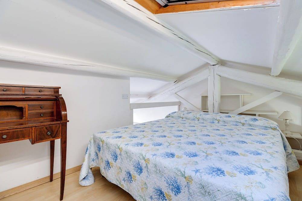 Entire apartment, Appartamentino Duplex Isola Piana in Carloforte, Carbonia-Iglesias Province