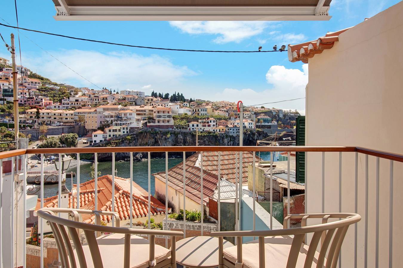 Ganze Wohnung, Ferienhaus "Casa do Calhau" in Meeresnähe mit privater Terrasse und Wlan in Câmara de Lobos, Madeira