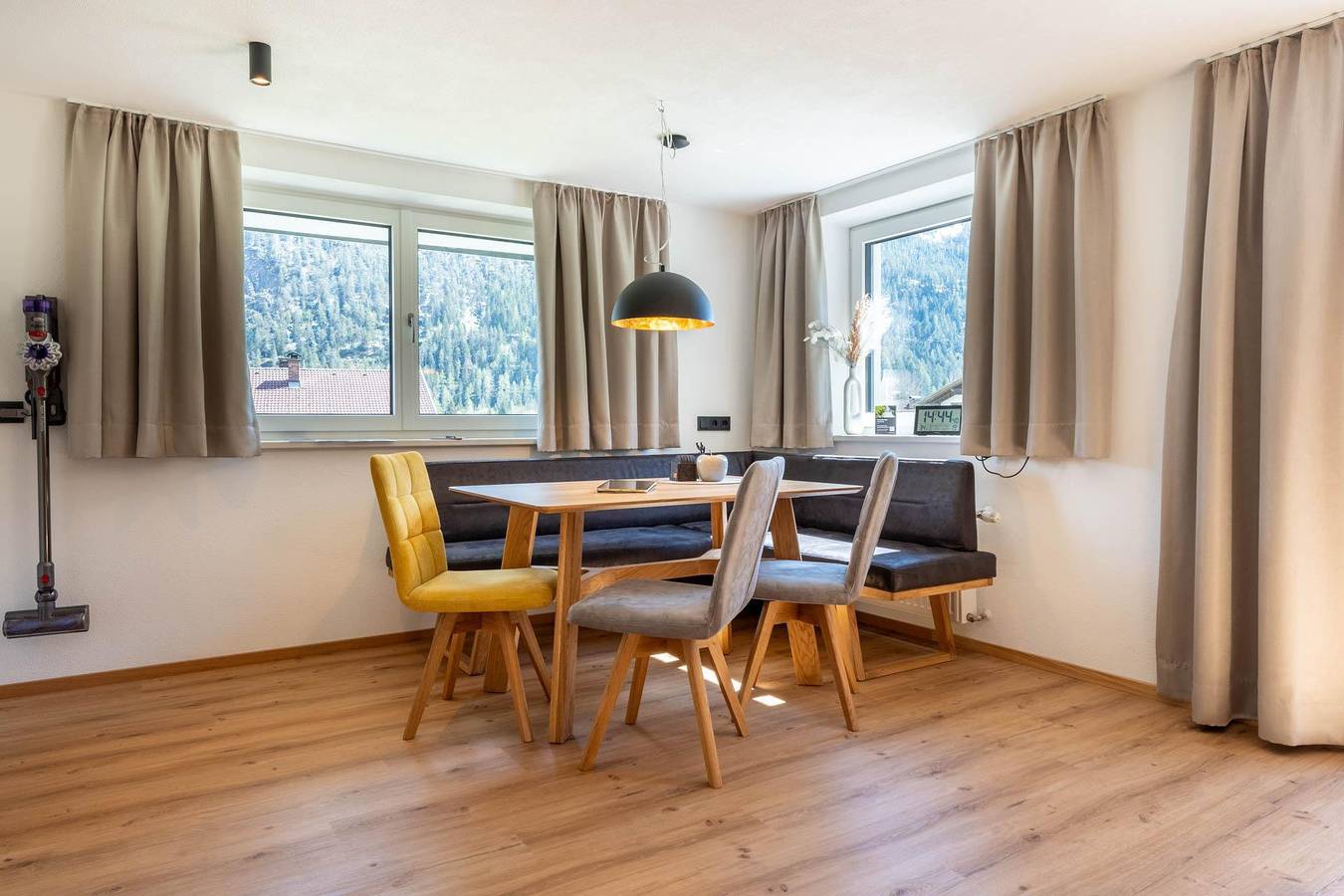 Ganze Ferienwohnung, Appartement Superior 1 in Untergiblen, Elbigenalp