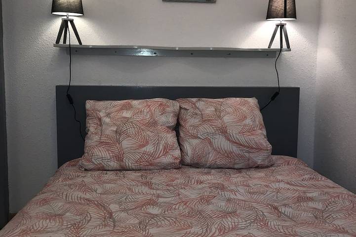Gîte pour 4 personnes, avec terrasse à Saint-Nic - 3