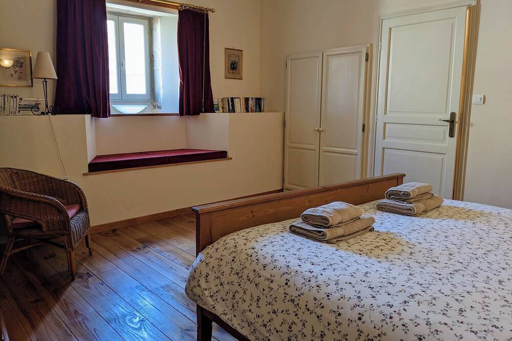 Maison de vignerons du Xvie siècle à Saint Gengoux in Saint-Gengoux-le-National, Région de Mâcon
