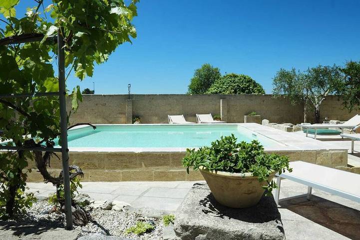 Masseria Asteri Luxury Suite Sole e Relax con Ampio Spazio Esterno, Camere Ampie in Cannole, Lecce Provinz