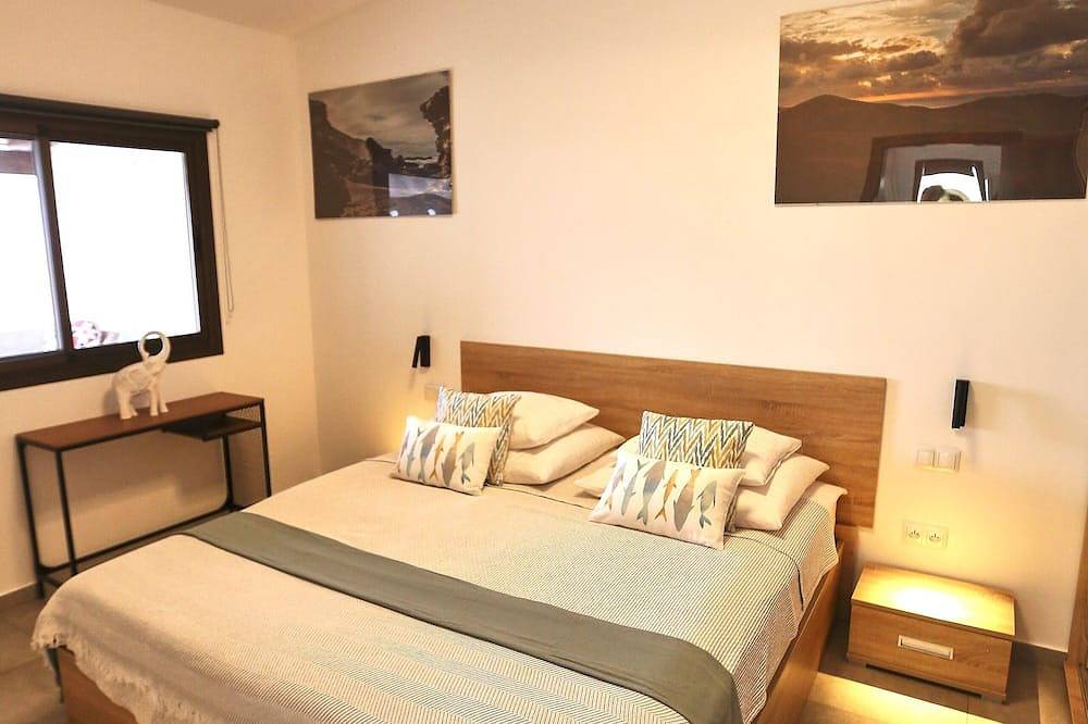 Ganze Wohnung, Villa Sotavento Modern New Apartment in Natural Park, Ocean Views, Adults Only in Playa de Sotavento de Jandía, Pájara