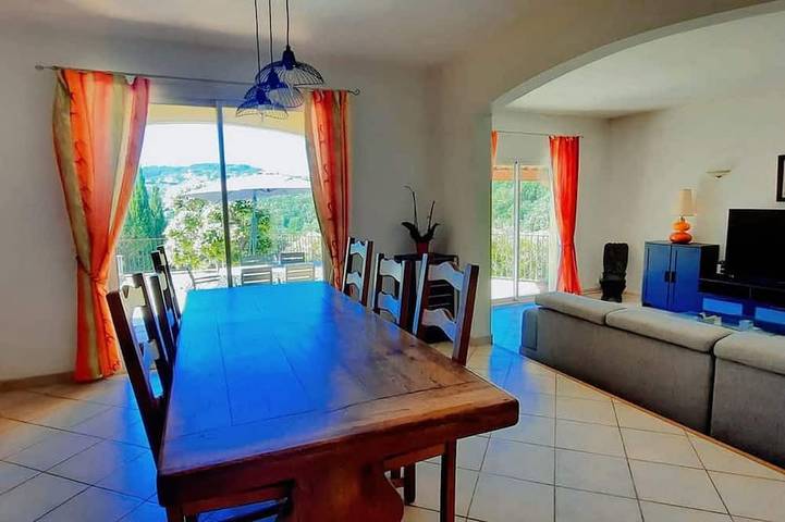 Location de vacances pour 4 personnes, avec piscine à Auribeau-sur-Siagne - 4