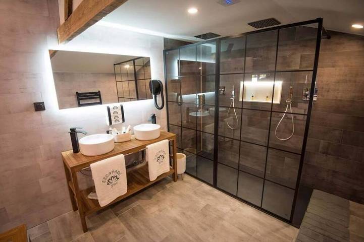 Gîte pour 2 personnes, avec balcon et jardin ainsi que jacuzzi et sauna dans Saint-Gilles-de-Crétot - 4