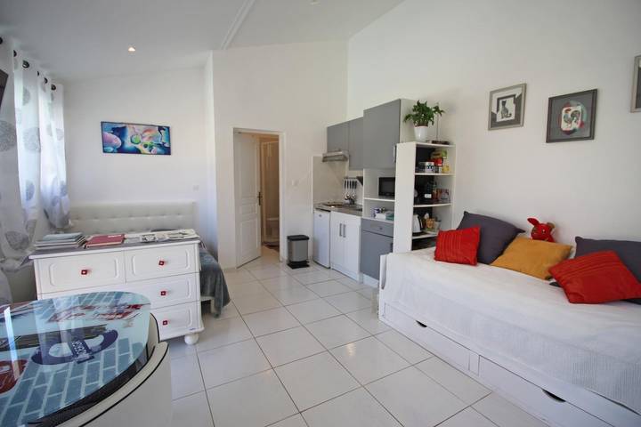 Location de vacances pour 4 personnes, avec piscine et jardin à Limoges - 4