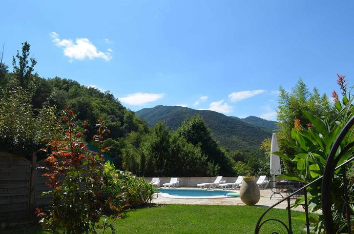Maison de vacances pour 2 personnes, avec Jardin et Piscine à Laroque-des-Albères