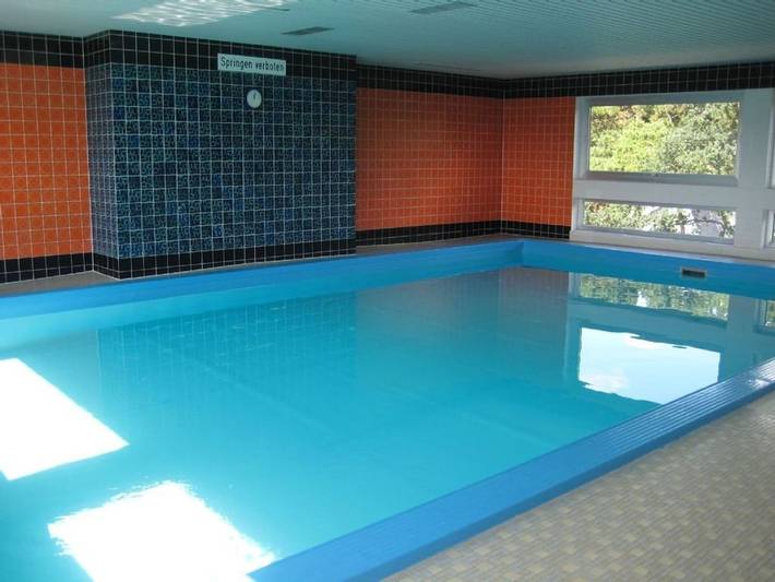 Ferienhaus für 4 Personen, mit Sauna und Pool sowie Balkon