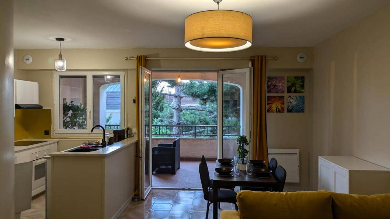 Appartement entier, Évasion - Orly à 12 min de Paris in Paray-Vieille-Poste, Essonne