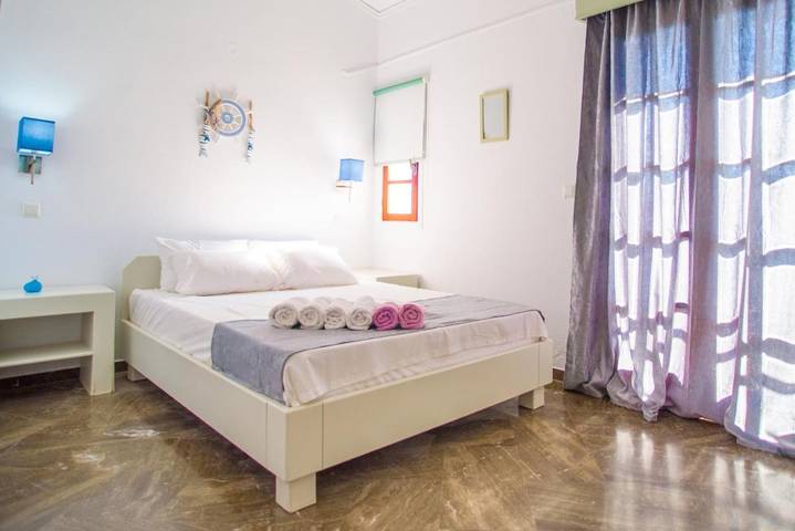 Appart’hôtel pour 4 personnes, avec terrasse ainsi que vue et jardin