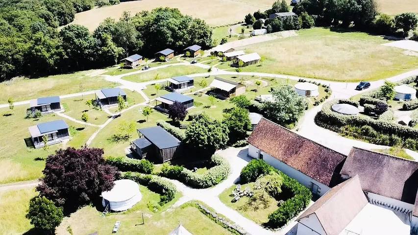 Camping für 2 Personen, mit Pool im Loire-Tal