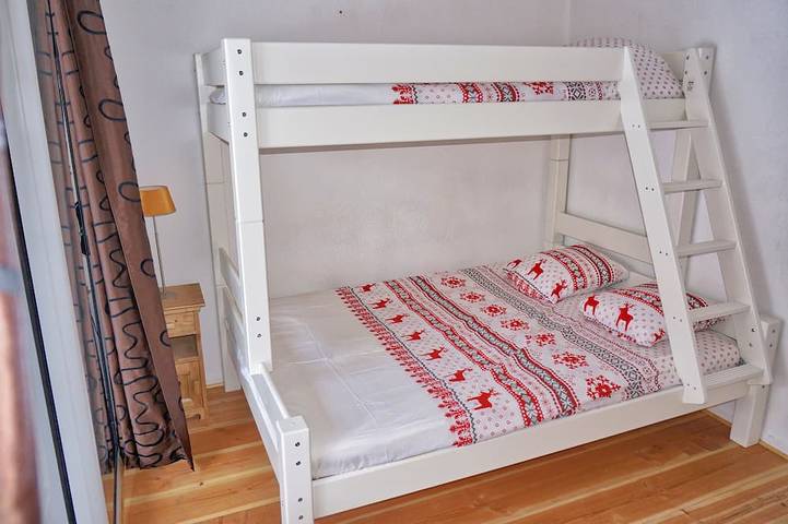 Chalet pour 12 personnes, avec jacuzzi ainsi que jardin et balcon dans La Norma - 4