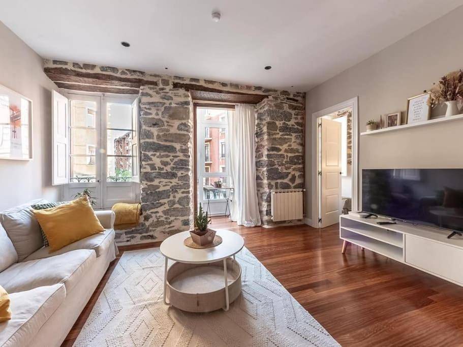 Apartamento entero, Portu Suite by Aston Rentals in Portugalete, Vizcaya