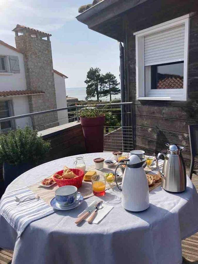 Chambre d’hôte pour 4 personnes, avec Jacuzzi et Terrasse ainsi que Jardin et Piscine en Charente-Maritime - 2